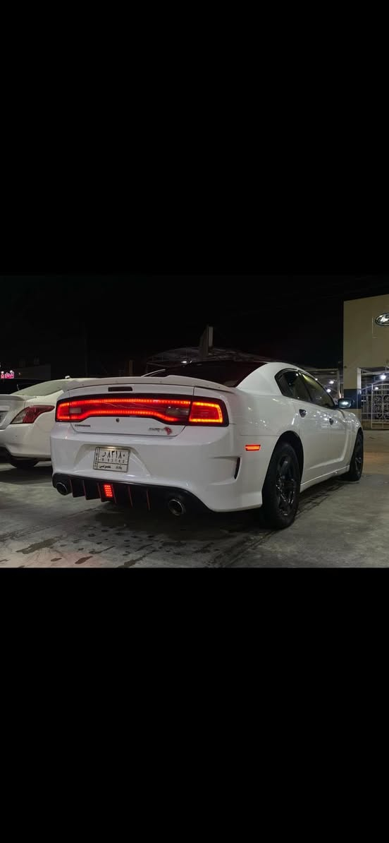 سلام عليكم
من رخصة الادمن 

جارجر SRT 3600 vvtفول مواصفات بصمه تشغيل عن بعد كاميرا دواره كشنات كهرباء تدفئه تبريد مانع انزلاق Aps preak كشنات جلد رقم بغداد انكليزي  13 محدث 14 بنيد بلادي مال 14 تبريد منظومه كامله جديده

 /محرك بالجيس برغي مامفتوح بي /

الكير صيانة جديده من الشركه الهندسيه

حادث جاملخ وبنيد وبالعراق صار بيهاا باب السايق 

صور الحادث مرفقه بيهاا شكم رصعه ينراد الهم بارد خفيف

سنويه مجدده باسمنه

السعر /139 مستعجل ع البيع 

 اتصال *********** بابل/شارع 80
