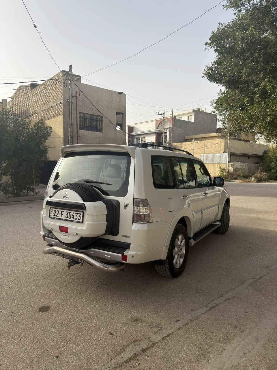 من رخصت الادمن
حياكم الله خواني 

باجيرو موديل 14 حبتور فول مواصفات 1/1  و فول نضافه السياره ايدي بيهة 
كفاله عامة ما عدا بارد خفيف و السونار موجود من ضمن الصور 
وارد خليجي  السياره على ايدي من 2014 اول ما نزلت 

محرك 6 سلندر 

3500

كشنات جلد كهربائيه 

فتحة

تحديد سرعه 

مري شفط 

تبريد 3 قطع ثلج ب الصيف 

حساس خلفي 

سيدي جنجر اقراص

ثلاجة 

تحكم ستيرن 

مكينه و كير كفاله عامه 

تخم تاير جديد و ادامه قبل سبوعين 

السياره خير من الله و ابد ما موكفتني 

العنوان بغداد الدوره 
 متواجد واتساب ***********
