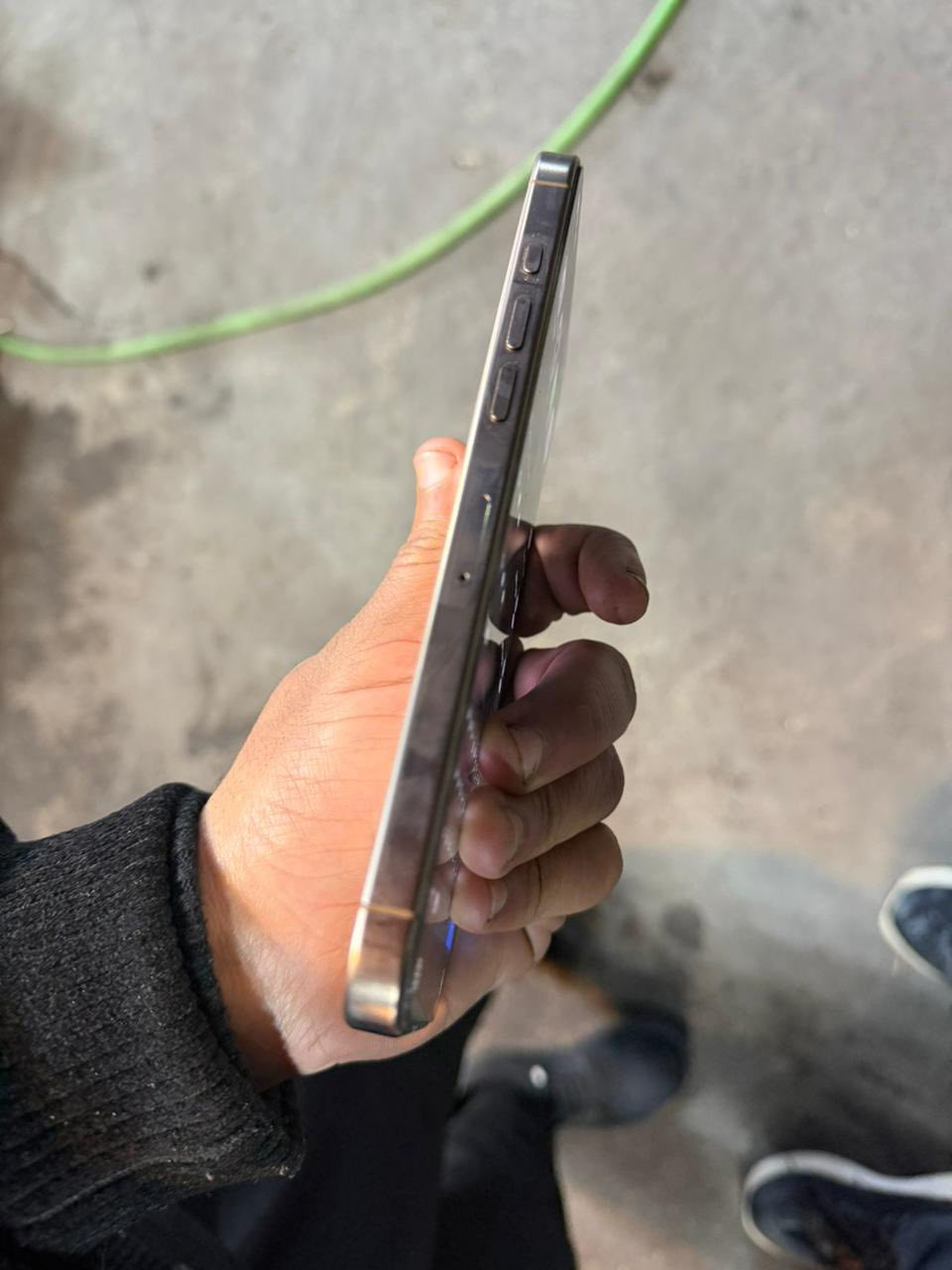 السلام عليكم آيفون 16pro max بطارية91 ضمان ماستر من عالم القلعة ملحقات موجودة كيبل وكارتونة السعر1300 مكاني الكاظمية


**إذا كنت صاحب هذا الإعلان وتريد حذفه لأي سبب، رجاءا أرسل رسالة إلى الدعم الفني**