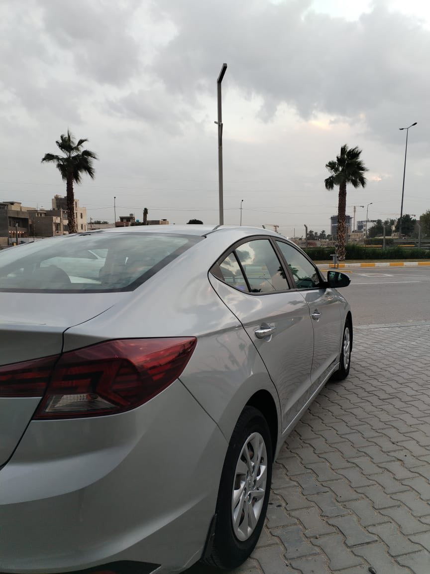 السلام عليكم للبيع 

النتره 2020

وكاله شركه القلم 

كفاله عامه  

ماشيه 46

رقم جديد هزه جديده 

بسمي تحويل مباشر

مكان السياره بغداد الغزاليه

***********
