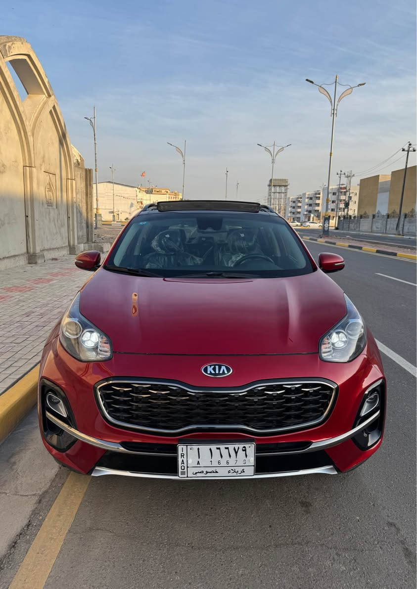 كيا سبورتج 2022 فول موصفات 
رقم كربلاء/ ماشيه 23mi
حادثه جاملغ وباب بدون دواخل 
بدون ايرباك
مكان السياره كربلاء
***********
صور الحادث بلمنشور كربلاء, العراق
