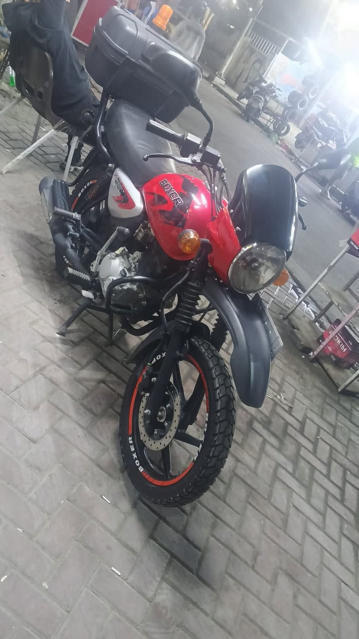 يالله
بوكسر جبلي للبيع موديل 23نزول 24 مرقم كامل لوحه وسنويه نكليزي كفاله جيب فيتر وفحص ماشيه 15 الف مكاني بغداد ***********متواجد وتساب
