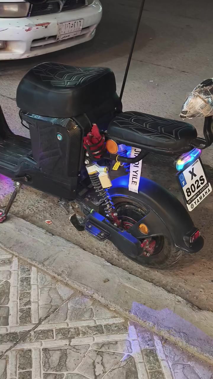 سلام عليكم ورحمة الله وبركاتة
عيوني دراجة شحن R9 نضافة خيرات الله للبيع السعر تريد خاص تريد اتصال ع رقم *********** او ***********
عيني مواصفات دراجة 
1- كشر كاربون فايبر 
2-عقل رياضي يشغل 4-5-6 بطارية 
3-بطاريات جديد تجي تفحص وين ما تريد 
4-تعديلات بسيطة بيه
5-تاير خلفي جديد جبلي عالي 
6-بصمة شاشة+ريمونت +سويجات ثنين 
7- يحتوي على مضخم صوت بلوتوث معدل 
   ملاحضة (تصوير ليلي مو واضح تجي تفحص وجيك ايمت ما يعجبك) وشكرا
