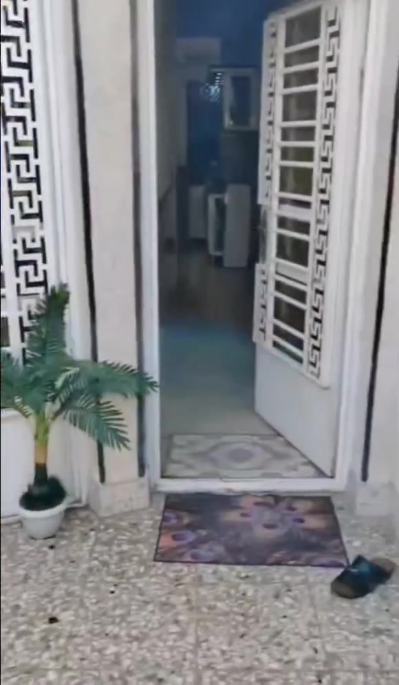 بيت زراعي بالسفير طابق واحد بيت ركن عالي عن الشارع نظيف تبليط مجاري كهرباء قريب ع سوك العبيدي قريب ع روضه الياقوت السلام مساحته البيت 125بناء طابوك بيع اومراوس بطابواصرف ع الاتفاق ع الفرق


**إذا كنت صاحب هذا الإعلان وتريد حذفه لأي سبب، رجاءا أرسل رسالة إلى الدعم الفني**