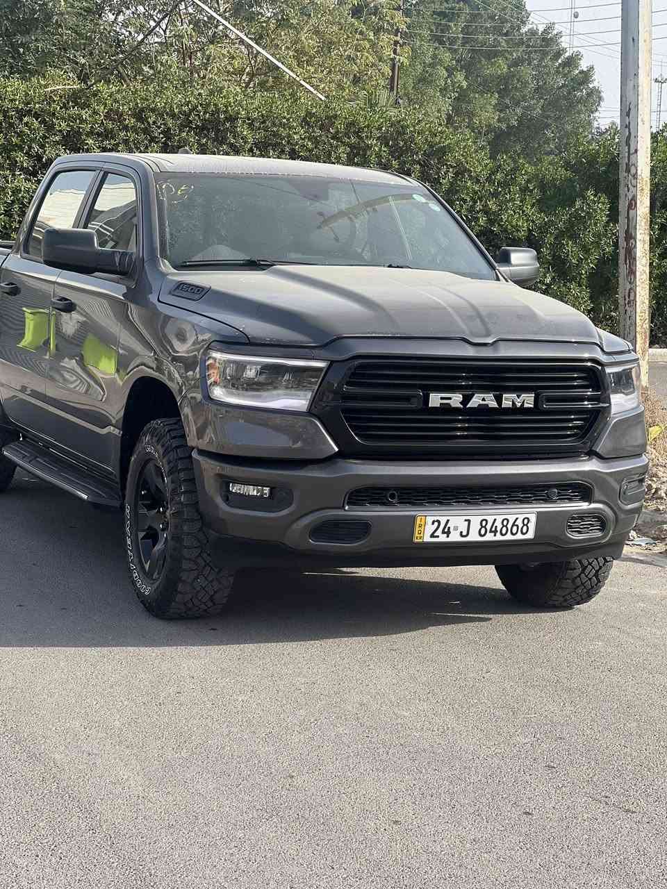 السلام عليكم للبيع او مراوس رام 2024 بك هورن باب كبير بدي قصير  8سلندر  5700 ايتورك بدون صبغ بدون تبديل فقط دعاميه إماميه الباقي كفاله عامه ماشيه 9 الف 
مكان بغداد ***********
