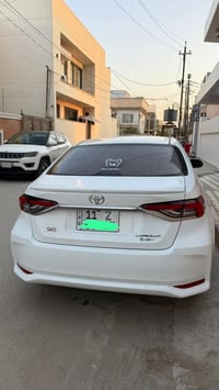 للبيع كورلا هايبرد 2025 للبيع فول مواصفات خليجي رقم بغداد شكل جديد ماش...