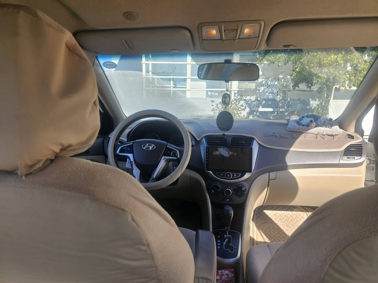 هیۆندای ئه كسينت 2012  گێر ئۆتۆماتیک 
سەنەوی نوێیە تا 2030 
هیچ مەسرەفێکی تێدانیە 
زۆر پاک و خاوێن 
وێنەی سۆنەرەکەیم داناوە 

سـعـر : لە کۆمێنت داوابکە ڕاستەوخۆ بۆت دێت 📥 

گێر و مەکیەنەی بەشەرت 
هیچ کێشەیەکی تێدا نییە 

ژمارەی خاوەنەکەی 
***********
شوين  زه رايه ن
