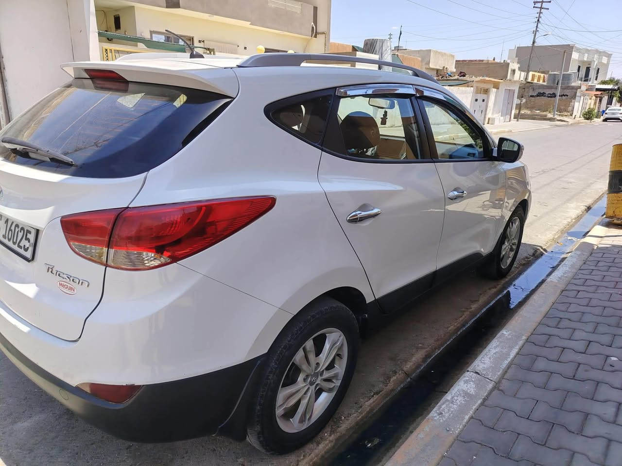 تكسون موديل ٢٠١٢ 
خليجي ماشي ١٥٤ الف
گير و محرك بشرط
بيها شبر بارد و شبر صبخ باقي بشرط
سنوية جديدة رقم سليمانية
دعامية ل دعامية بشرط ما بي ضربة
مكان السيارة صلاح الدين/ طوز
0770—-872—23-06

تۆکسۆن مۆدێل ٢٠١٢
خەلیجیە ١٥٤ هەزار رۆشتووە
گێر و مەکینەی بەشەرت
بستێک سارد و بستێک بۆیاخی هەیە لەوە زیاتری تیا نیە بەشەرت
رەقەم و سەنەوی تازە
دەعامی بۆ دەعامی بەشەرت لێدراوی نیە
سەیارەکە لە دووزخورماتوە طوز, صلاح الدين


**إذا كنت صاحب هذا الإعلان وتريد حذفه لأي سبب، رجاءا أرسل رسالة إلى الدعم الفني**