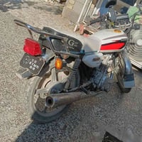 دراجه للبيع موديل 19فول نضافه أيشي ما بدل تواص. هاذه رقم 0774 041 1568...