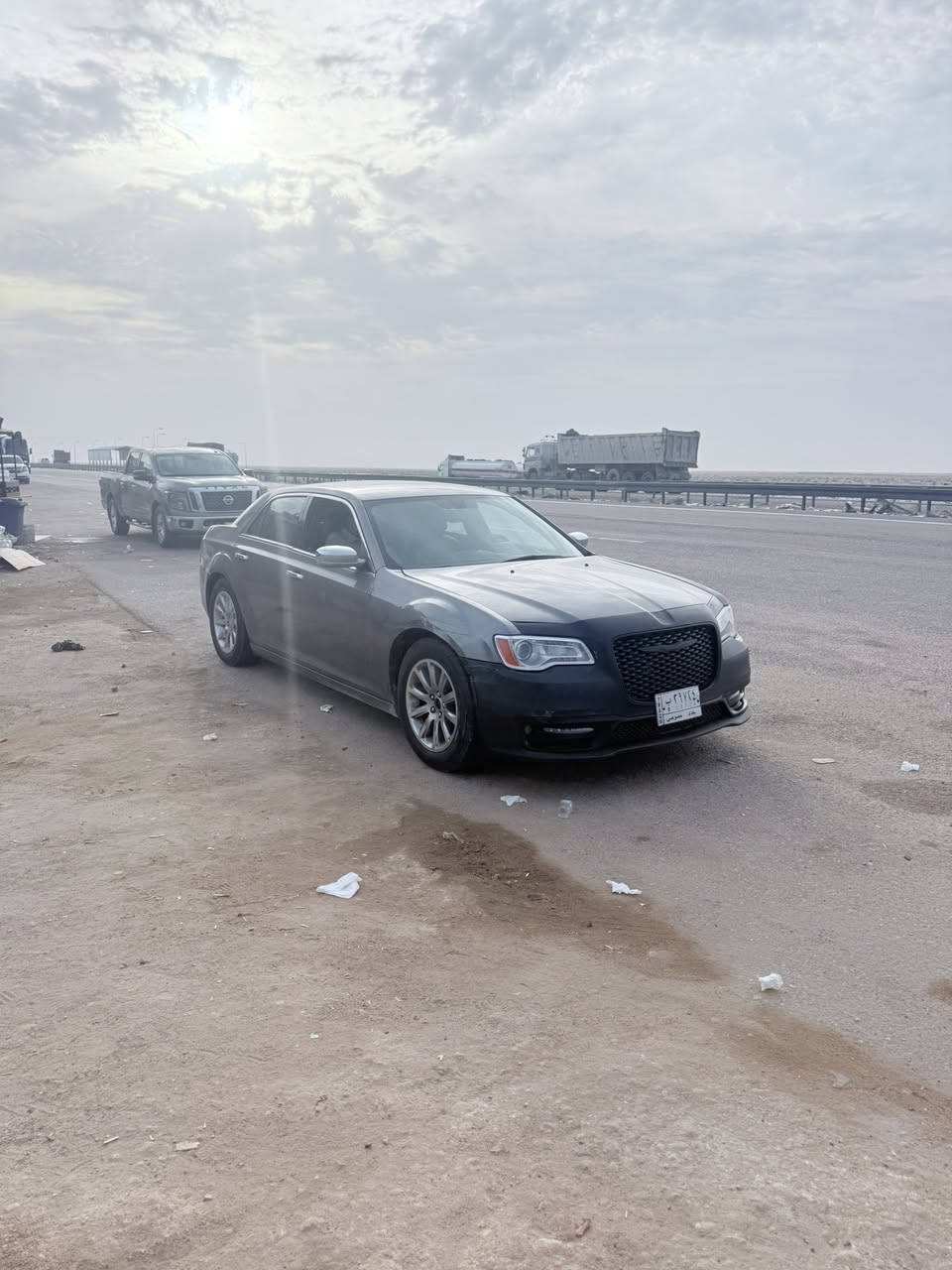 اوبامة 2011 
رقم بغداد باسمي
بيها قطعتين  
مكاني بصرة ***********
السعر150$
