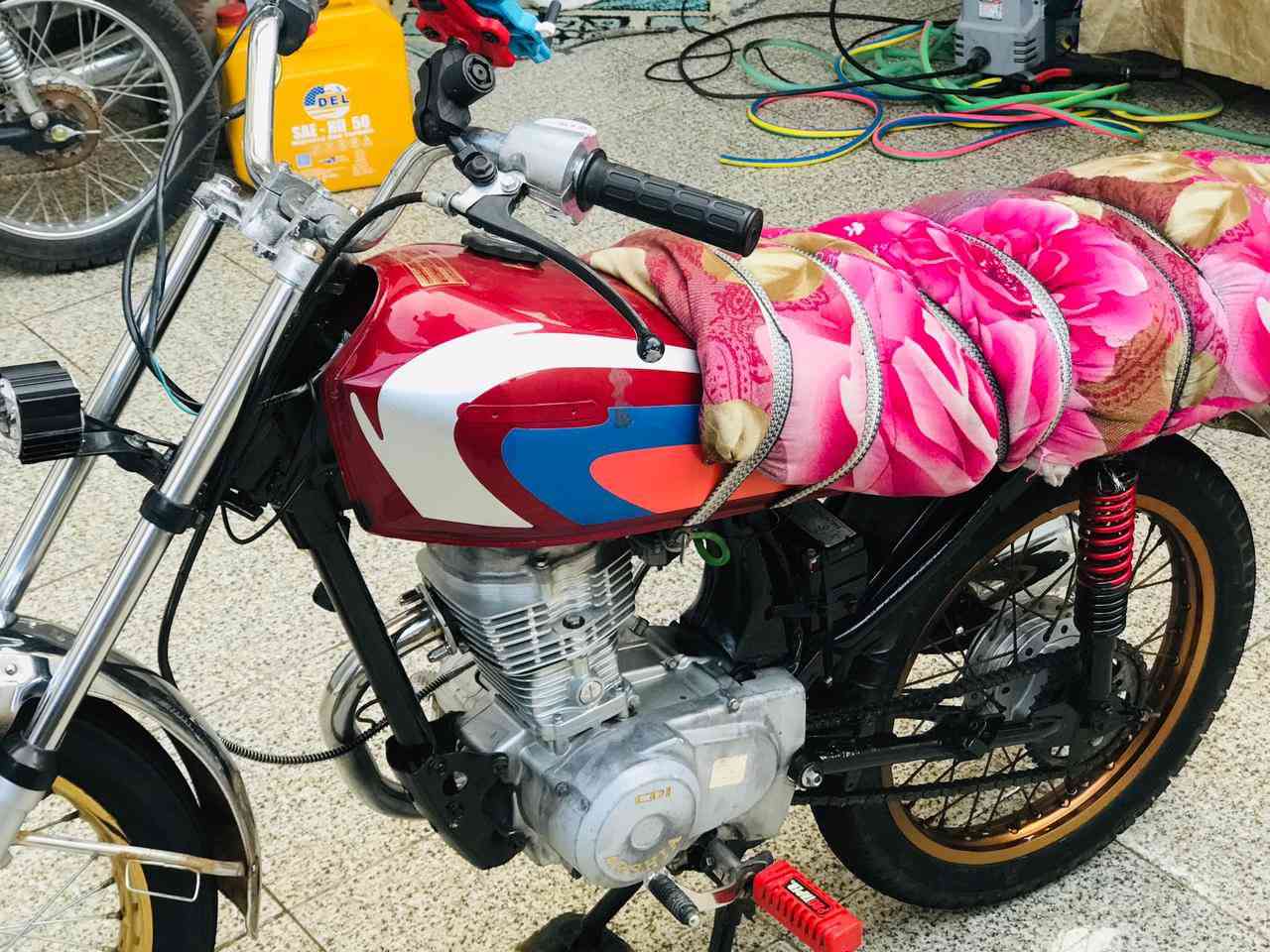 سلام عليكم نامه تعمير 24كلك  سعره 225قفللل  فقط محرك عوزه تجفيت مكاني ناصريه مركز (***********)
