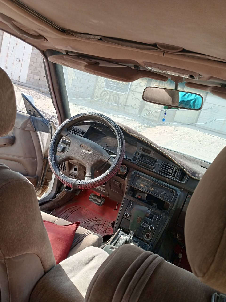 سياره مارك 1992 البيع مكفوله من كصه ونقل جثه رقم انكليزي بسمي السعر 35 وبيه مجال شي قليل


**إذا كنت صاحب هذا الإعلان وتريد حذفه لأي سبب، رجاءا أرسل رسالة إلى الدعم الفني**