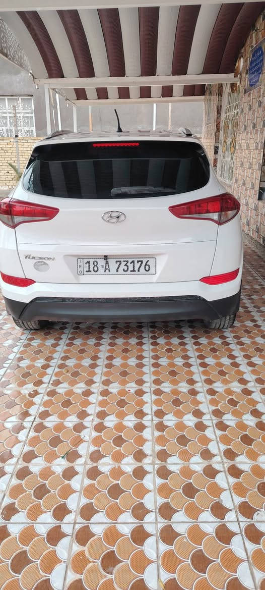 سلام عليكم
توسان ٢٠١٧ خليجي كفاله من الصبغ الضربه والتبديل
رقم بابل انكليزي تحويل مباشر
تحكمات جهتين حساس خلفي كامره شاشه
٣ انضمه قياده
٥ ويل كب كروم
تبريد قطعتين
مكينه وكير ع شركه
السياره جديده بمعني الكلمة
مانقصه لوبرغي عارضه ١٧٧ وبيه مجال لشراي *********** او ***********
مكاني بابل خيكان الغربي
