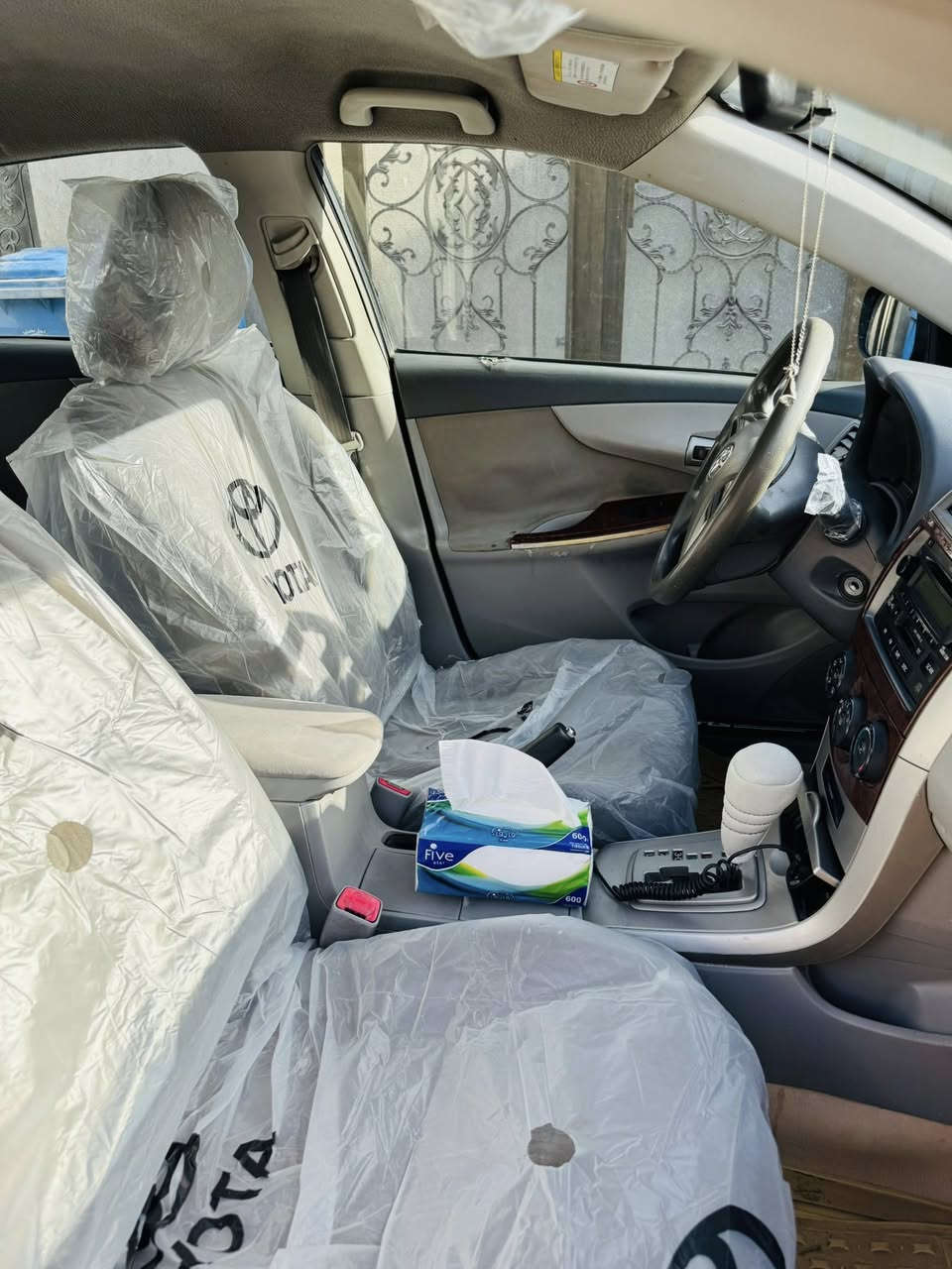 كورلا 2010 خليجي  رقم بغداد الإنكليزي 
مكينه 1800 
بيها 3 قطع صبغ بسمي تحويل ثاني يوم 
مكينه كير مكفولات منظومه زنون تخبل كهربائيات كلها شغاله داخلها نظيف كولش
شواصي لغود بدنه سليمه هزه جديده 
رقم جديد مكينه شادها بسنه 2022 شرط 120 دك جرص دهن مبدله جديد شركه تويل الامريكي سنويه للـ 2029  ترايك للبصره 10 مرات
بيها فقط جراد مثل ماموضح بصوره 
السعر 112
المكان بغداد
رقمي ***********
