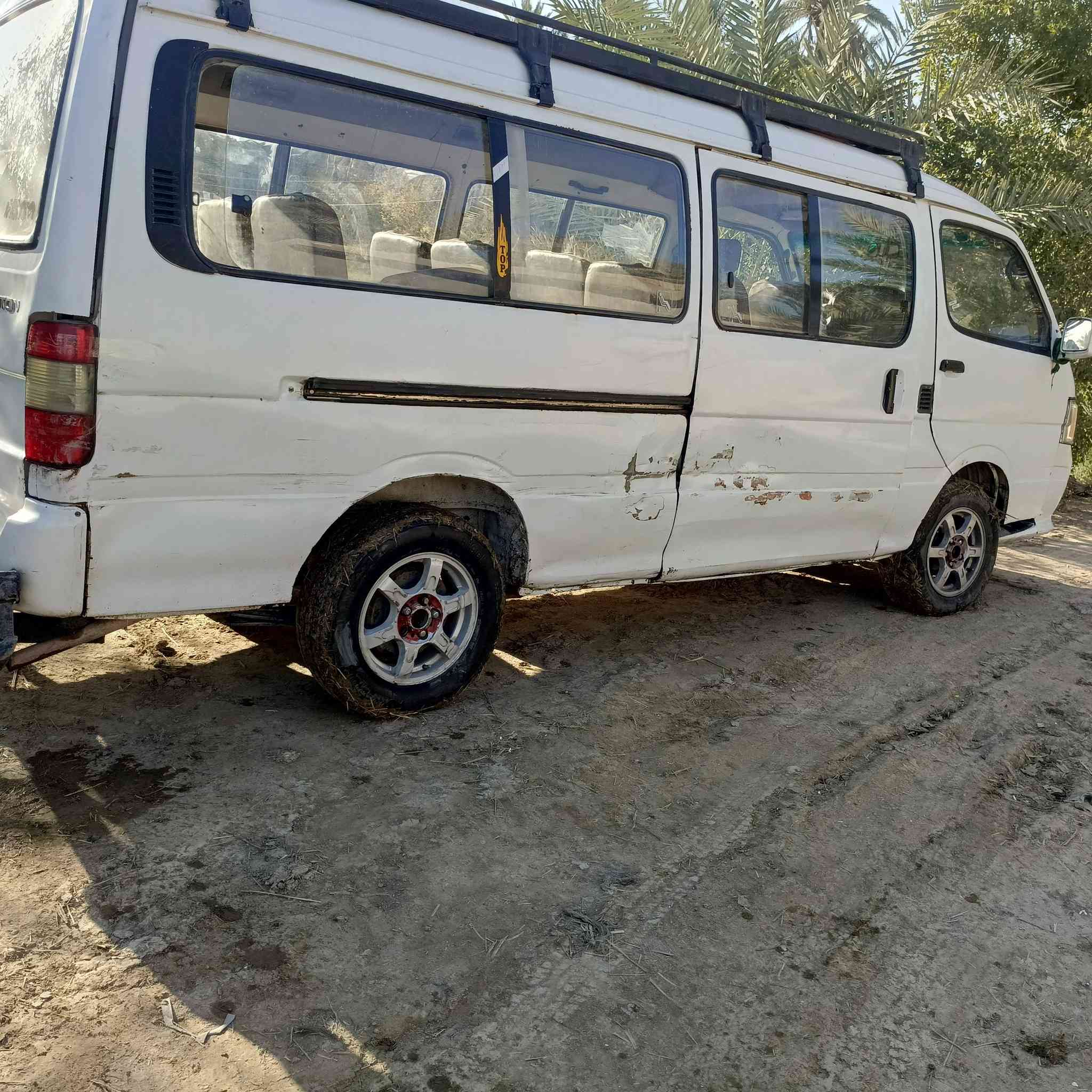 سلام عليكم فتون البيع موديل 2008 مكينه كاز كير اكسن خير من الله سنويه ال 28 حداديه نص عمر دواخله انضاف شواصي انضاف سعر الانتصال عل الرقم ***********
