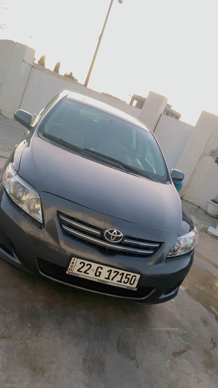 تويوتا كرولا 2008 
للون نفطي 
مواصفات XLe 
بصمة و شغال و داخل لونين كريمي  
و شاشة ايباد كبيرة 
كير اتوماتيك و محرك 16 كبيرة مرغوب  و شرط
سيارة بص ب جمالية عام بغ 
بدون معجون بدون ضربة 
رقم و سنوية جديدة حتي 2030 
سيارة كلهم شرط بدون اي شي مصرف 
شرط تحويل و وكالة 
سعرها 95$ مجال 
عنوان عقرة
شراي اتصل *********** واتسئاب اكر, نينوى
