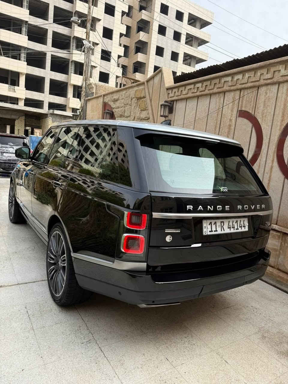 السلام عليكم رانج موديل 2019 وكاله سردار اعلى فئه  مكفوله كفاله عامه عده رصعه ومسحوبه  ماشيه 82 
رقم مميز 
السعر 51
***********
