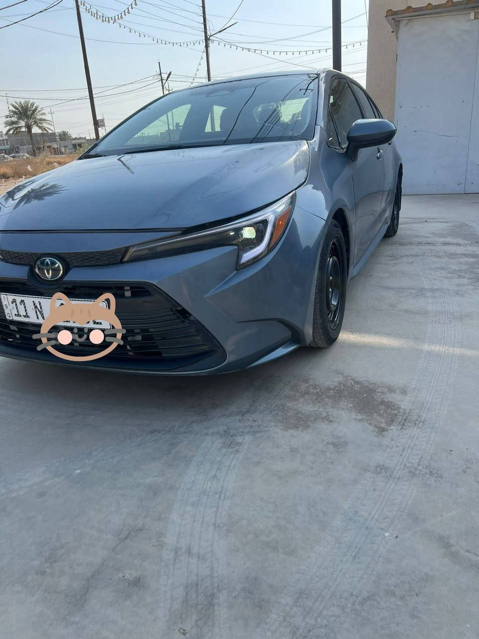 ياالله  السلام عليكم 
كورلا هايبرد ياباني اصل موديل 23 ماشيه 63 تحويل ثاني يوم
سياره بيها ثلاث قطع صبغ بيها ضرر تكمه الاماميه جهه السايق وبدون صبغ بالدواخل شرط التحويل السعر 125وبيها مجال مكان السياره الدوره
الاتصال ***********
