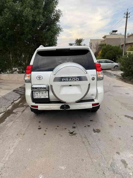 برادو  2012 
ماشيه 206 الف 
خليجي بدون حادث وسونارهه نظيف 
6 سلندر محرك 4000 
باسمي تحويل مباشر 
كشنات جلد 
فتحه سلايد 
تحكم ستيرن 
شاشه 
كامره 
صدر جديد ما تصرف عليهه شي
عنايه فائقه للمحرك من ناحيه الدهن وال مي
مكاني بغداد
***********
