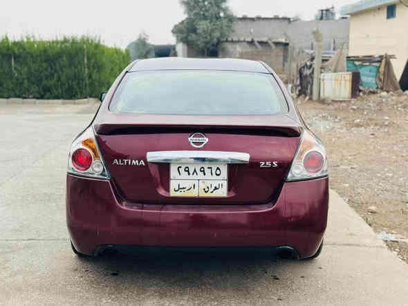 نيسان التيما 2011 مكفوله من الحادث جاهزه من كلشي سياره كلش حلوه ونظيفه باسمي تحويل وكاله شرط بيها كم قطعه صبغ بس رش جماليه اثر جراد .كير محرك تبريد كهربائيات شرط سعر82ومجال  غرامه 3اوراق ونص تنزل من السعر .عنوان اربيل
***********
***********
***********
نيسان التيما 2011 زور جوان بى ليدران بناو خوم يه ك دينار مه صره في نيا جه ند بارجه بوياغي هه يه له سه ر كالبونه وه .بى ليدران به شه رتي سونر سعرى 82ومجال و3ورقه ونيو غرامه ي له سه ره بوت ده كه رينمه وه شوين هه ولير أربيل
