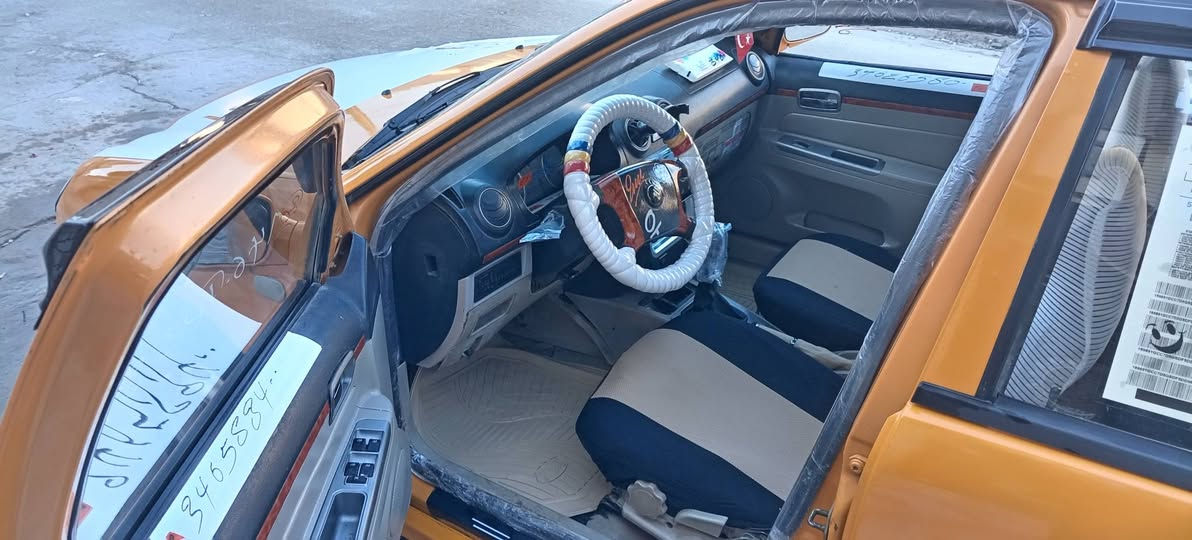 سي كي ٢٠١٢ رقم بغداد انكليزي بأسمي اني الشرعي سنويه 2030 شرط الوكالة والتحويل محرك كورلا لاصرف ولا نفخ كير شرط الهيئة والغرامات مصفره كابون بانزين بيها كهربائيات كلها شغاله مسجل شاشه مصبوغه صفحتين جماليه بدون ظرر السياره جاهزه السعر ٤٥ وبيها مجال مكاني موصل حي الانتصار *********** //***********
