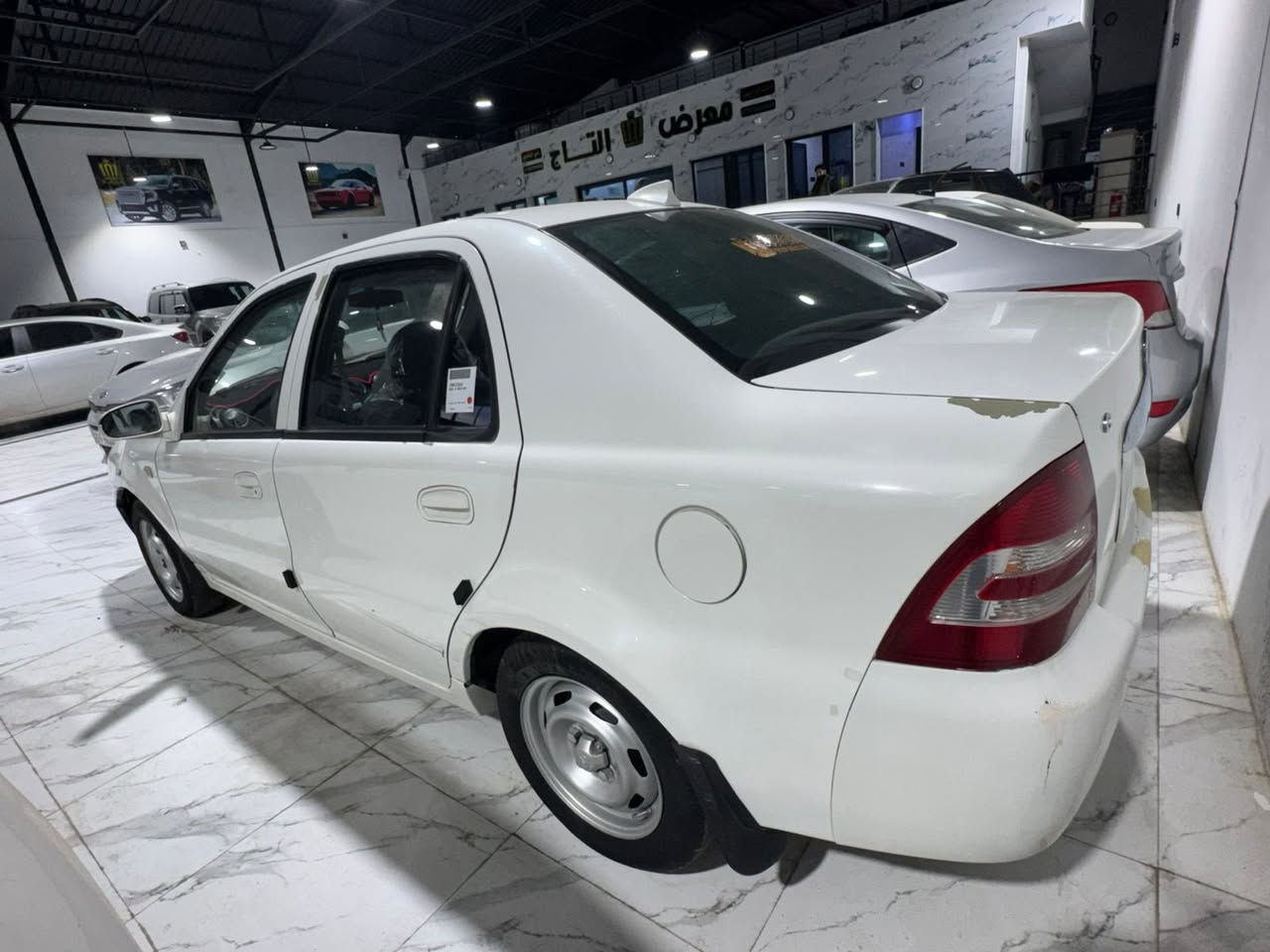 CK
موديل 2013
رقم  نينوى جديد 
ماشيه 140
محرك جديد ما مفتوح 
كير جديد
بدون صبغ بيها مكانتين تشليع صبغ
السعر ٥٢ و بي بيها مجال 
***********
***********
