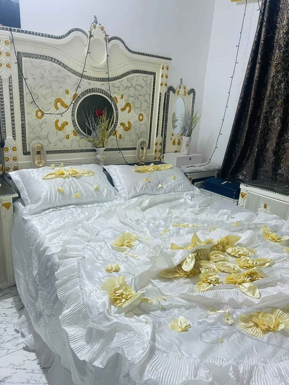 غرفة نوم  جديده سعرها 900 بيها مجال بسيط الي يحب يتواصل رقم *********** ناصريه مركز
