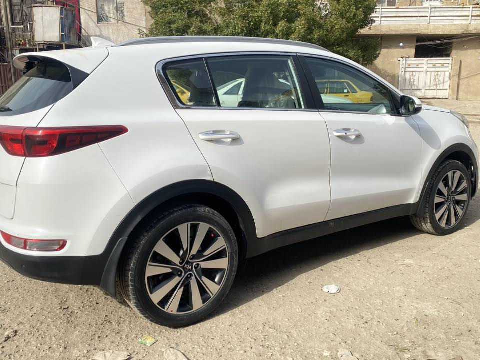 سلام عليكم سبورتج 2017 خليجي
رقم بغداد مبدل فقط باب 
بصمه مكان السياره بغداد المشتل 
السعر 168 
***********
