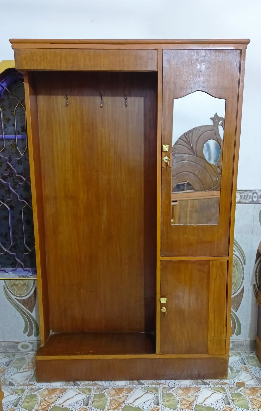 غرفه خشاب صاج عراقي ام 5 باب سعر 325 الف
بيه مجال المكان النجف ‏‬‏‏‪***********‬‏
