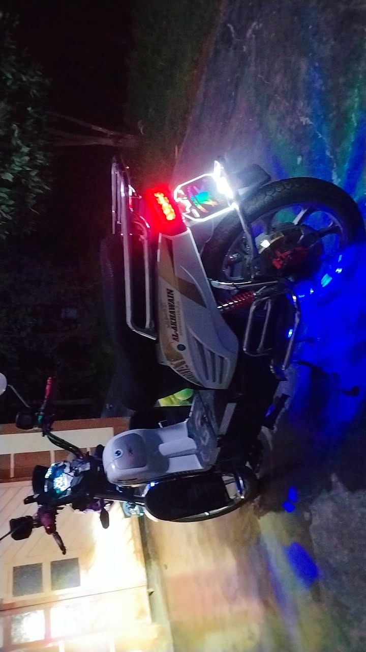 هارلي موديل 25
ابو البصمه نضيفه فول 
6 بطاريات ع الفحص
جهاز نذار مانع السرقه 
السعر 700 وبي مجال 

‭***********
