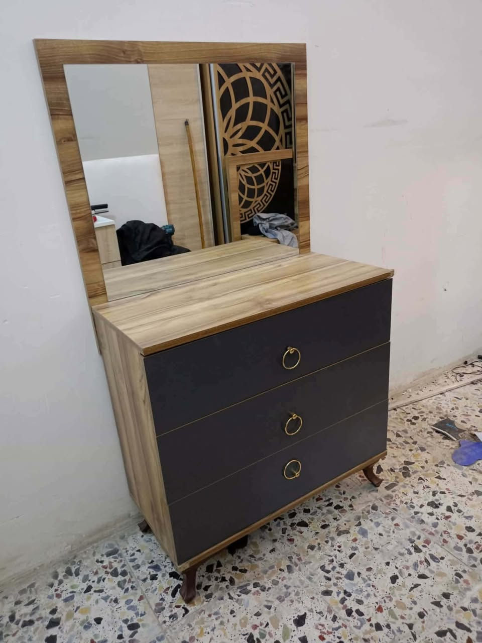 غرفة تركي 🇹🇷 مستخدام 5قطع  ✨✨
نضافه 90 💯
ابواب  💖
السعر 450 💖💸
مع شد🪛 ونقل 🚚  مجاني  داخل بغداد  محافظات بكروه


**إذا كنت صاحب هذا الإعلان وتريد حذفه لأي سبب، رجاءا أرسل رسالة إلى الدعم الفني**