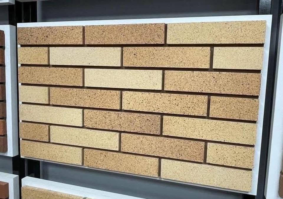 على بركه الله 

يوجد لدينا طابوق جفقيم ناري لتغليف الواجهات 🏤🏠
 
جاهز لتحميل 🚚🚚🚚🚚🚚
بيع / جمله / مفرد 

خدمه توصيل 
داخل بغداد واطراف بغداد
للاستفسار يرجى مراسله الصفحه او الاتصال بالرقم
واتساب***********
