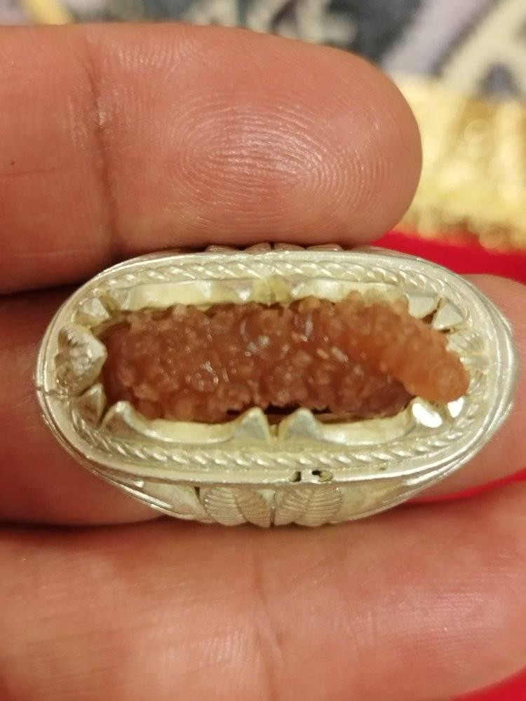 خاتم طلاء فظه ملوينباعي ملاكط منكوله ومجربه للمحبه والجذب وعقد للسان مبه بين الناس خلاف كلامي يبدل بغيره للاستفسار *********** الميمونة, ميسان
