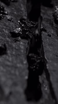 عطر غرافيت • ثبات عالي • هدايا فخمة