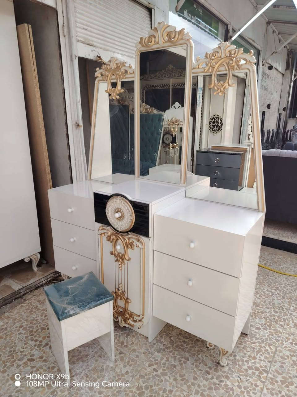 غرفة نوم تركيه نفرين  8 قطع نظيفه  السرير مخزن كنتور 3 امتار السعر ع خاص 
 مع #شد #ونقل #مجاني 🚘🚘.العنوان: موصل، حي البكر، قرب شركة كيا،مقابيل سنتر الابداع 🗾🗾. معرض دار الأثاث التركيه
 للتواصل ☎️☎️ #كورك***********  #كورك***********  #اسيا*********** pp
