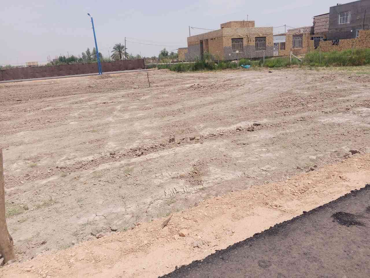 السلام عليكم 
قطعة لبيع 
مساحة 200 متر طابو زراعي سند 25 
الموقع حي بابل 
قرب شارع يا حسين الجديد 
متوفر كافت الخدمات 
كهرباء 
وناره 
وتبليط 
ماء 
اي ستفسار 
‏‪***********‬‏
