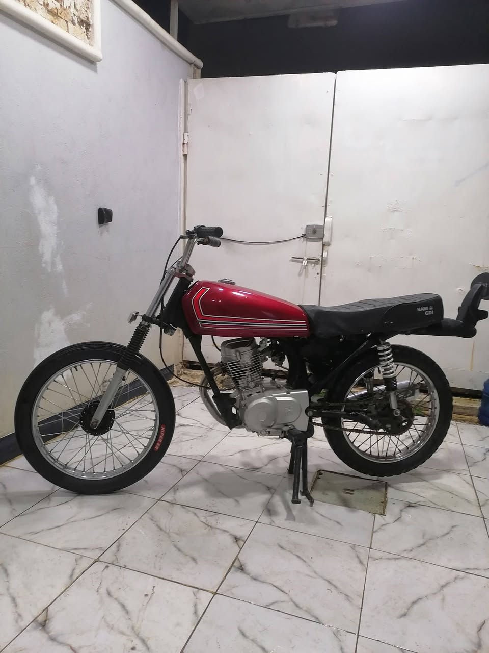 للبيع نامه كلك مكفول م̷ـــِْن كلشي
الدراجه شلعه ومعدل ترايك للبصره
مكان طويريك 
***********
سعره(300)وبيه مجال للشراي
