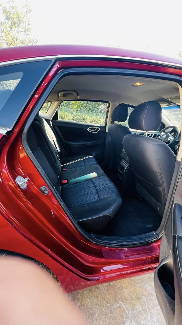 السلام عليكم
نيسان سينترا للبيع
مديل//٢٠١٧ sv
لون كرزي مميز
موصفات بصمه 
شاشه كاميرا 
كشن كنتاره
كير مكينه بشرط
 
صدر امامي خلفي جديد 
تخم تاير جديد 
وارد امريك🇺🇸
السياره مكفوله كفاله عامه
مكان السياره ديالى؛
$$سعر ١١٥بي مجال شويه
هـ ***********
