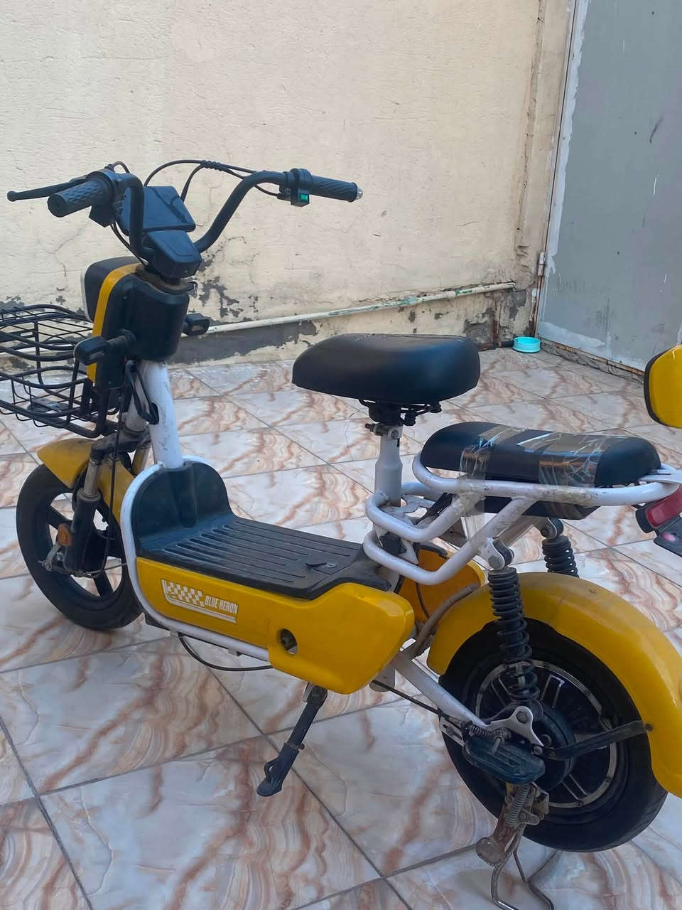 السلام عليكم دراجه شحن للبيع حجم 14اربع بطاريات السعر 250وبيها مجال للطلب والاستفسار ***********المكان السماوه حي الحكم
