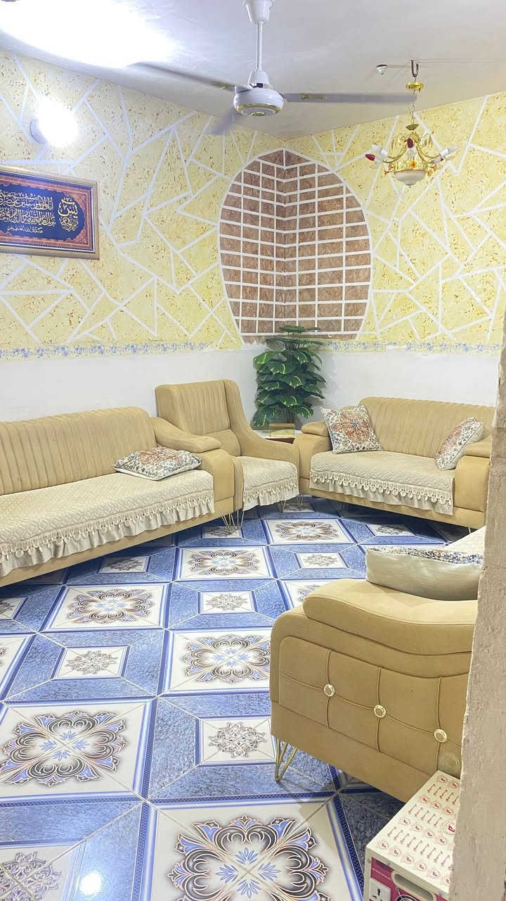 بيت للبيع طابو صرف المساحة ١٥٠م واجهة ٦م ونزال ٢٥م يحتوي على استقبال ، صالة ، مطبخ ، حمامين ، غرفتين نوم (الغرفة الثانية سقف ثانوي).
الموقع : الغالبية-سيف سعد-شارع المصطفى
السعر : ٤٨ وبيه مجال بسيط
للإستفسار أكثر : ***********
