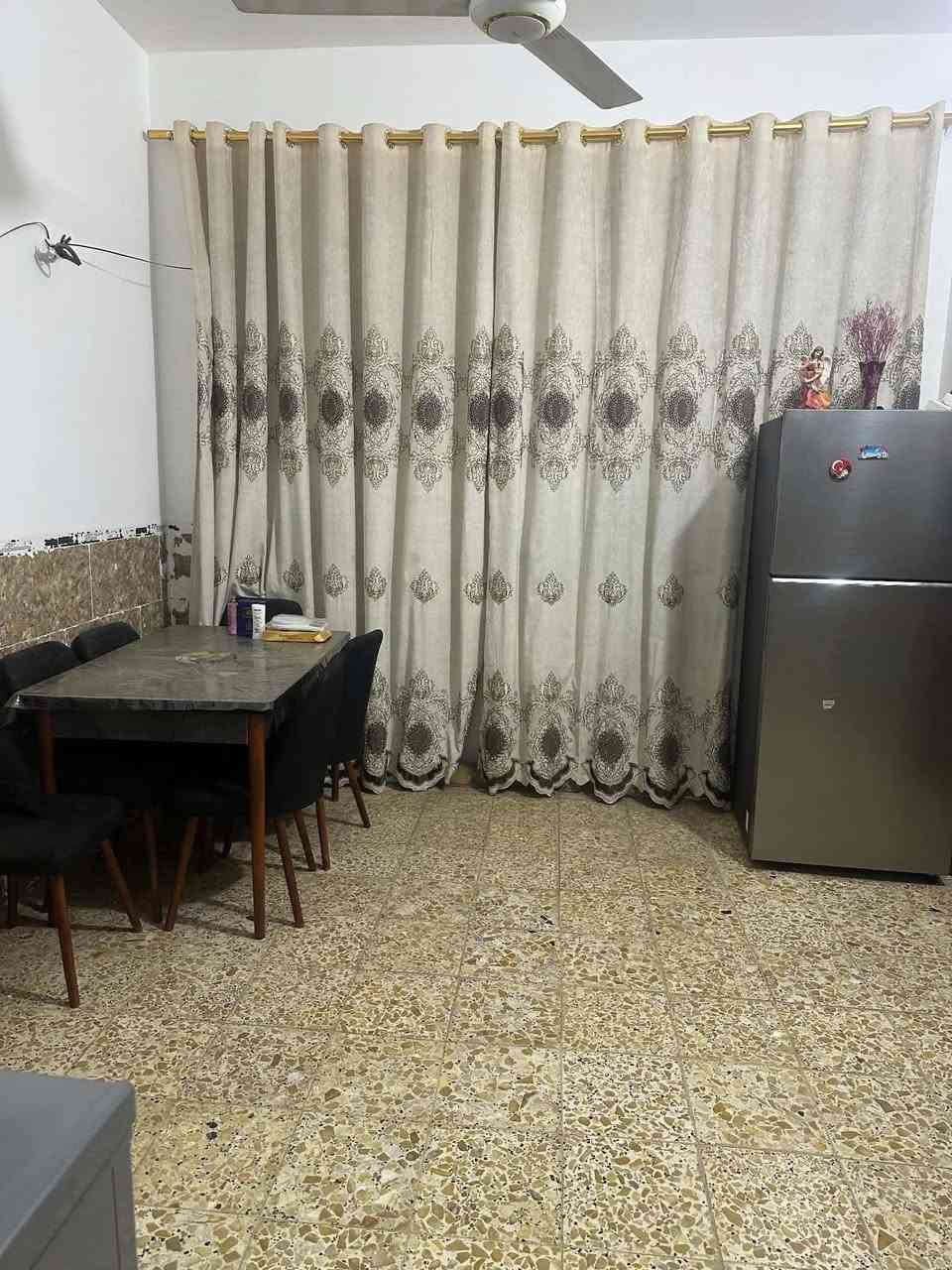 بيت زراعي سند 25 للبيع 100 متر واجهه 8 نزال 15 صبابه طابوق عالي عن الشارع  غرفه وصاله واستقبال ومطبخ صحيات داخليه وخارجيه  قرب جسر الامام علي خلف بيوت الشبيلي


**إذا كنت صاحب هذا الإعلان وتريد حذفه لأي سبب، رجاءا أرسل رسالة إلى الدعم الفني**