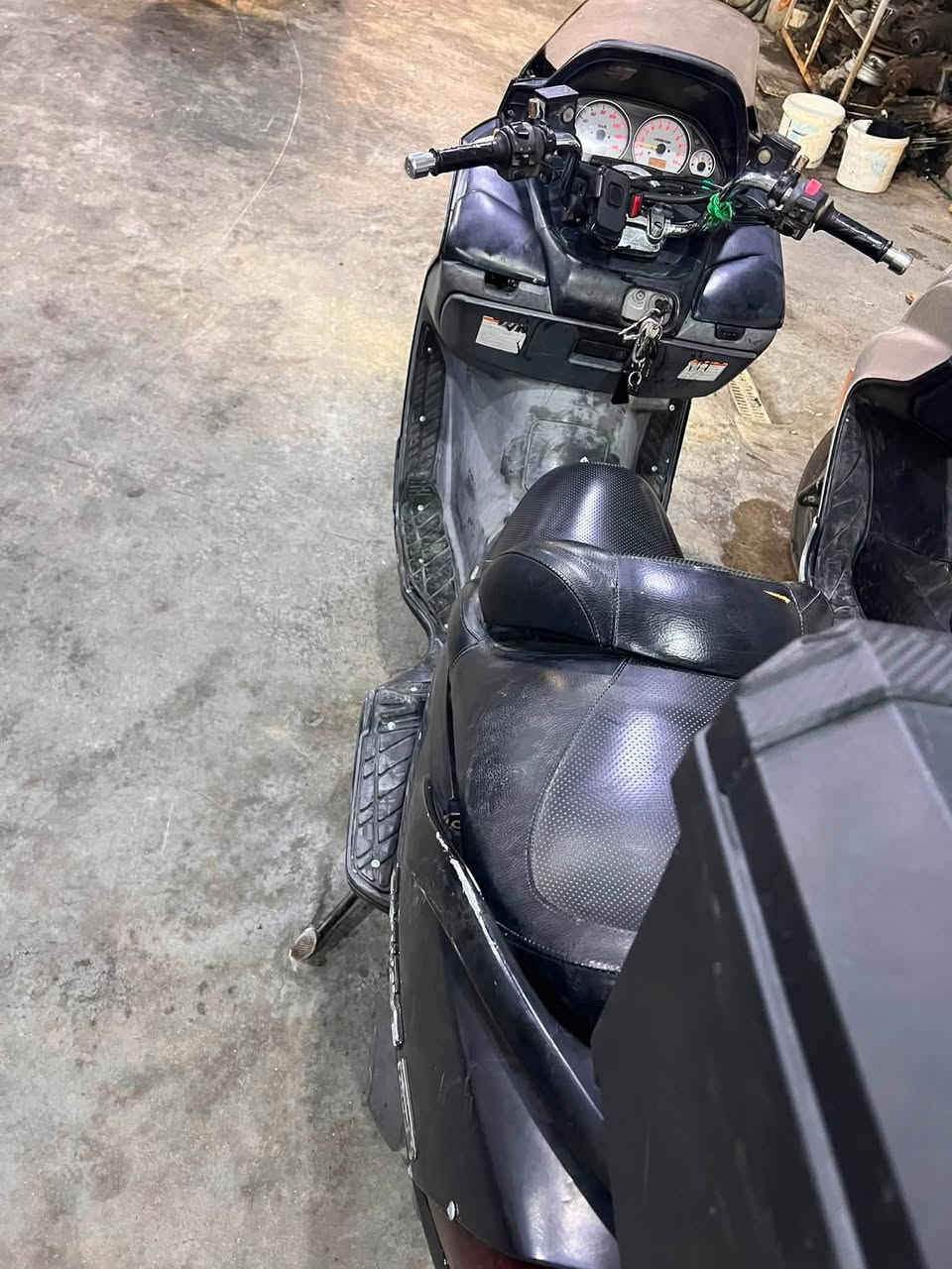 سكاي ويف 250CC
دراجه نضيفه مكينه  مكفوله 

حساس جك

ABS

مانع انزلاق 

حساس حوادث 

كهربائياتهة كلهة شغاله  

العنوان النجف السعر 900 وبيهة   مجال  
***********
