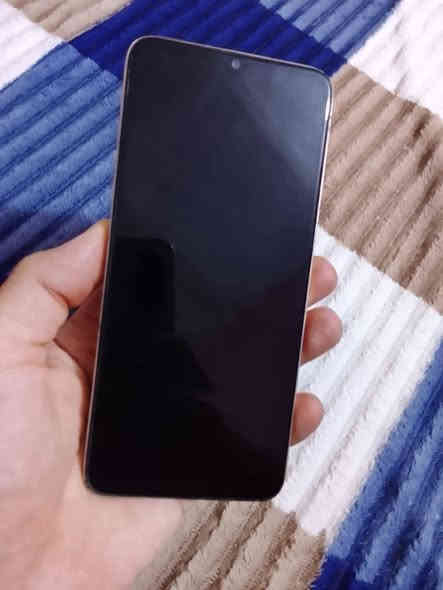 انفنكس هوت 30 ذاكره 128 للبيع *********** القرنة
