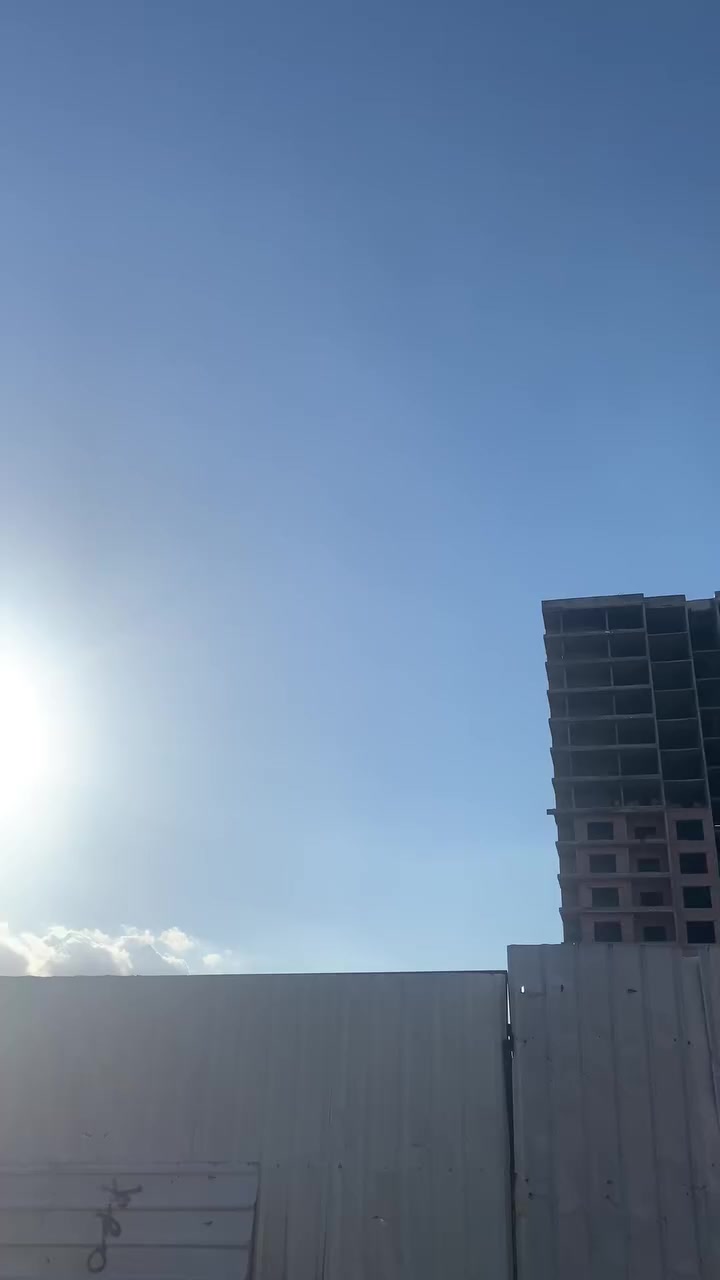 سلام عليكم شباب دراجه للبيع مزوده مكينه بلاد ممفتوحه ولشراي يتواصل واتساب على هذا الرقم ***********
