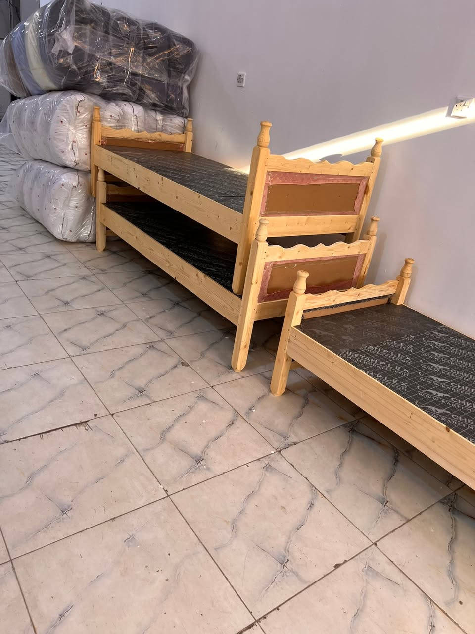 جودليه  تزكام مخده طبيه جربايه نفر +طفل توجد خدمه توصيل لكافه محافضات العراق 
العنوان ميسان قطاع 28مقابل منتجات الكفيل 
***********
