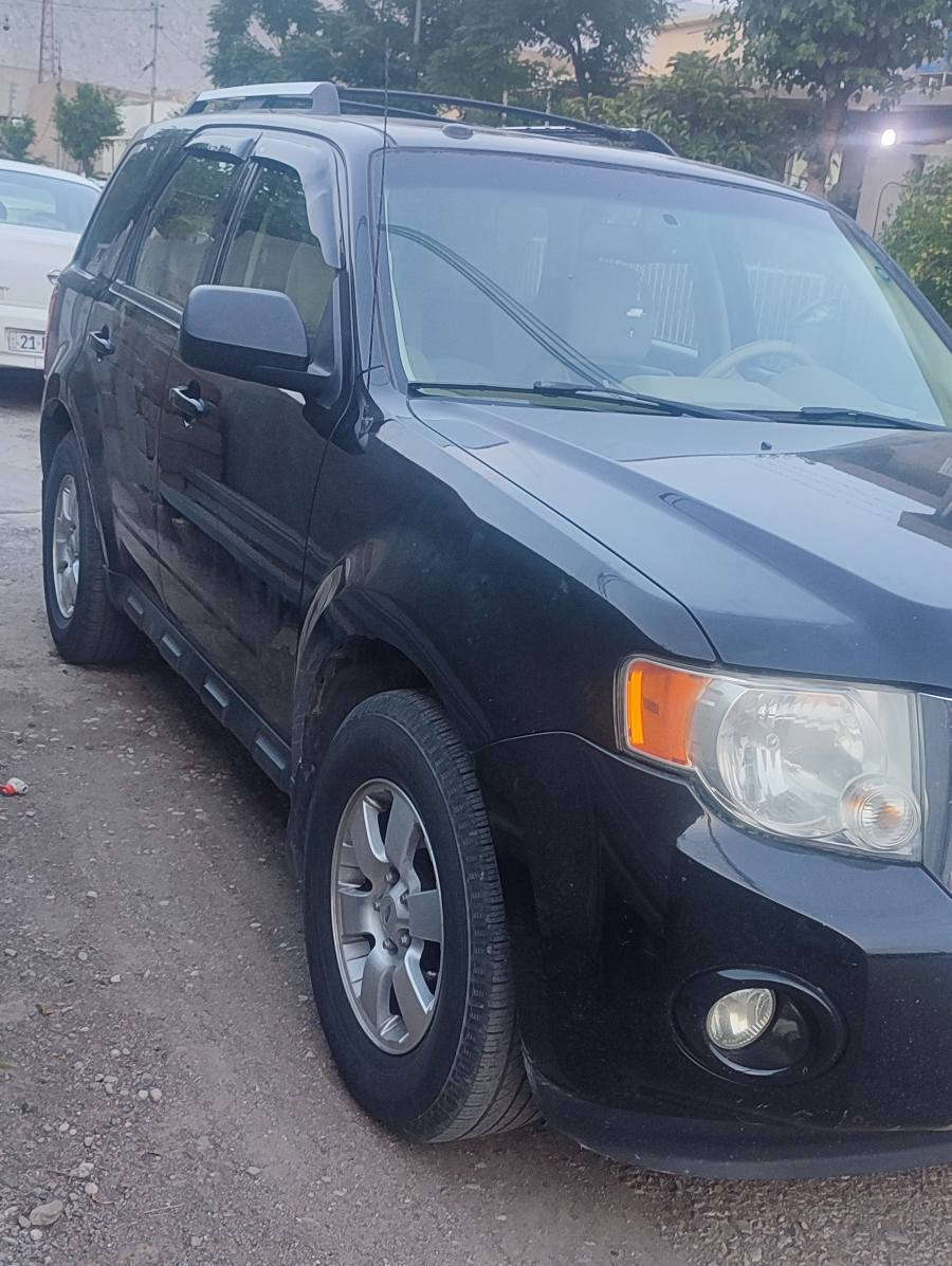 فورد سكيب موديل2011.مواسفات ليمتد فول. جواربستونى تاك ئه كسل.مه كينه 2.5.سلايد.ناو ليد حه وت ره نك ويل كروم كودى ده ركا. كوشن كاره باو هيته وێنەو سۆنەرم داناوە  نرخی ١٤٠  مامە ڵە. *********** دار بنديهكان, السليمانية
