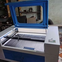 ماكينات ليزر • فايبر ليزر • ماكينات CO2 • نقش ليزر • آلات ليزر • ليزر ...