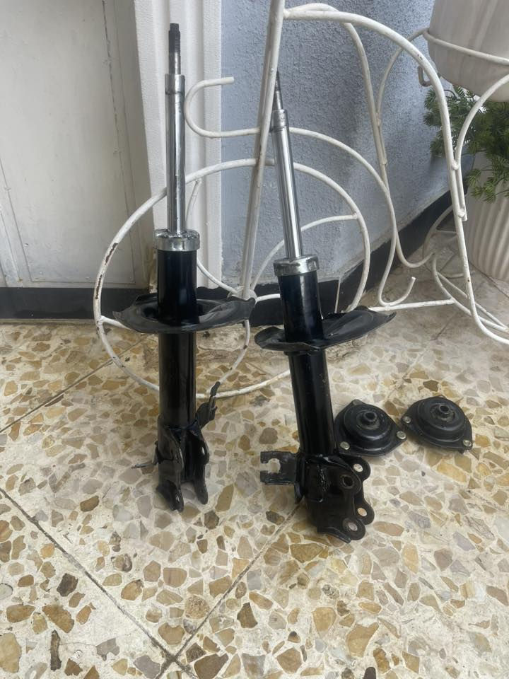 السلام عليكم زوج دبلات نيسان سني تفصيخ ع شد مع قواعد دبل اصليه RB قيم واخذ ***********
