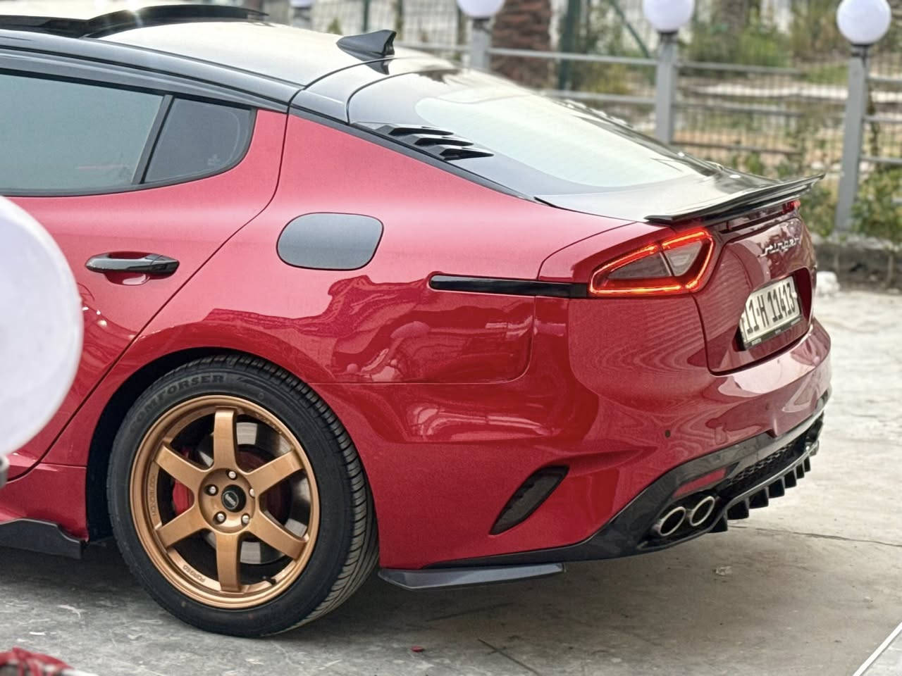 كيا ستينكر 👑
موديل 2018
سيارة فووول الاخير جيتي تو 
6سلندر توين توربو
داخل اسود
كشنات جلد 
كشن خزن ميموري
كشنات كهرباء
كشنات ايرباك 
كشنات تدفئه 
كشنات تبريد 
داتا شو
5كامرات محيطية 360درجة
حساسات خلفيه امامية 
رادار امامي اوتو ستوب
رادار جانبي اتو ستوب 
نقط عمياء ومري قلاب 
جامات اوتو 
شفتات ستيرن 
بانوراما 
مري شفط 
لايت زنون متحرك 
سماعات هارمن كاردن عدد12 
اوتو هولد 
هند بريك بصمه 
مودات قيادة5وضعيات 
خروج عن المسار
صندوك كهرباء 
شاشة داخليه جبيره 
اضائه بدشبول 
تبريد قطعتين 
تشغيل عن بعد 
شاشة داخل كيلو متر تعرض الك كامرات جانبيه 
كشنات خلفيه تدفئة 
مراية داخليه كهربائيه وتعتيم 
داتاشو 
--------------------------
الاضافات
1- بلكات hks الاصليه من امريكا
2- داون بايب واكس بايب
3- بوابات تفتح وسد ع ريمونت (دبات)
4-  كلوبات اماميه متغير
5-شوت kn
6- بوب كورن 
8-نوزلات جدد 
. السعر 215$
صدر كامل جديد لسياره مناقصها كلشي 
سياره رقم بغداد تحويل ثاني يوم 
ماشيه 96 الف

استفسار ***********
