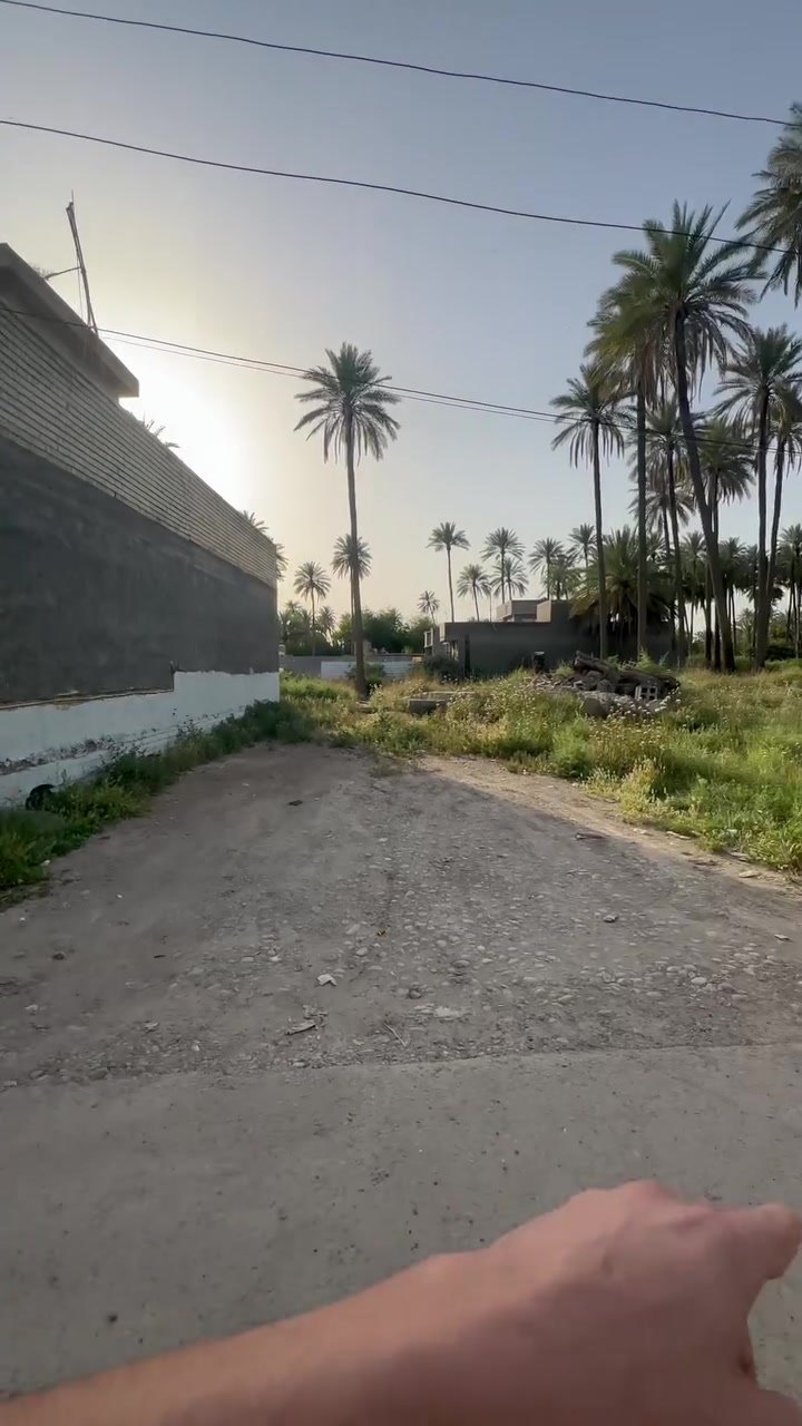 🔥 أرض للبيع بسعر مغري وموقع راقي 🔥
إذا تدور على موقع مرتب ومستقبل مضمون فهاي فرصتك 👌

📍 قطعة أرض مساحة 185 متر
📏 واجهة 10 متر
📐 نزال 18.5 متر

✅ شارع تبليط
✅ خدمات كاملة متوفرة
✅ قريب جدًا من الشارع العام
✅ ملك صرف زراعي
✅ سند 25 جاهز

✨ تصلح سكن واستثمار
✨ منطقة مرتبة وطلبها عالي
✨ سعر مناسب لفترة محدودة

📞 للاستفسار والمعاينة:
مكتب ايفا للوساطة العقارية
***********

